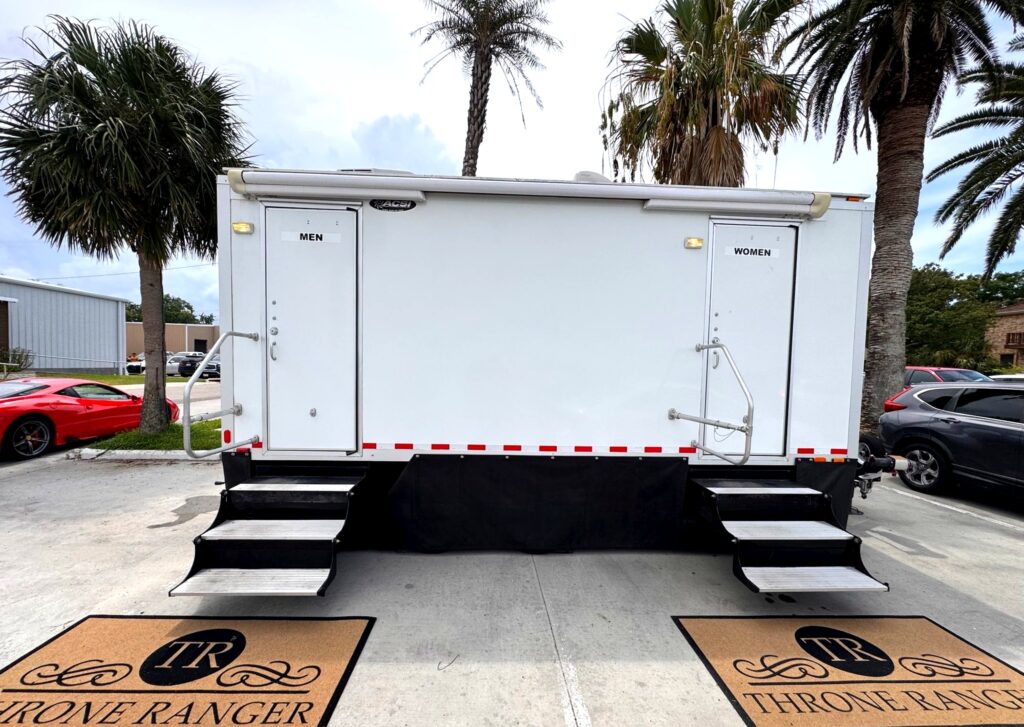 Queen Restroom Trailer Exterior