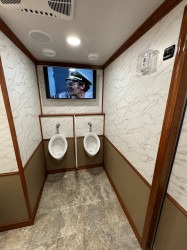 06 Station Queen 2024.04.3020Mens20Urinal 1723784251 06 Station Queen